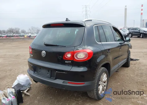 2009 Volkswagen Tiguan S/Se/Sel z USA, uszkodzony, nr VIN WVGAV75N49W004108